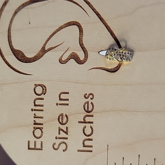 18k Gold CZ Flip Flop Sandal Stud Earrings, 925 silver - Picture 3 of 7